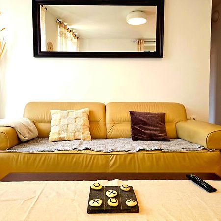 Apartman Square View Шибеник Экстерьер фото